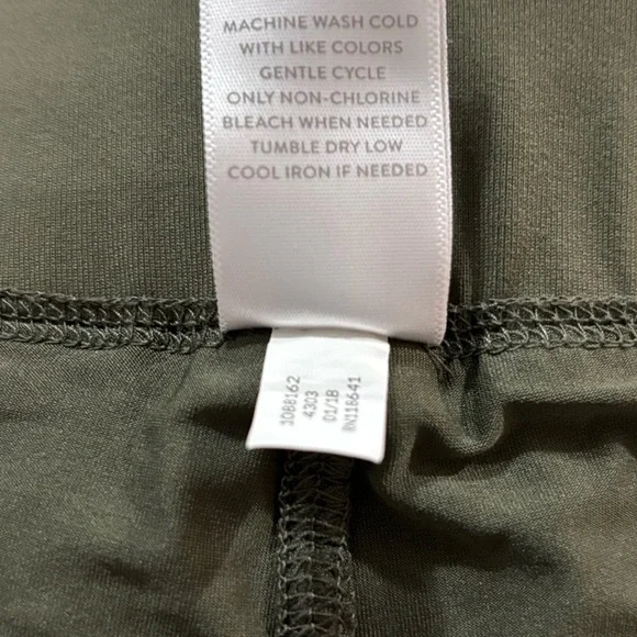 LIVI Active Olive Green Athletic Skort Skirt w Shorts Pockets Plus 22/24 - Picture 7 of 7